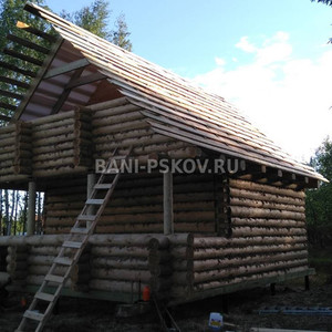 Баня 6х4 с верандой в чашу, мансардой и балконом